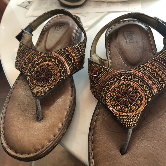 BEADED SANDALS - Picture 1 of 6